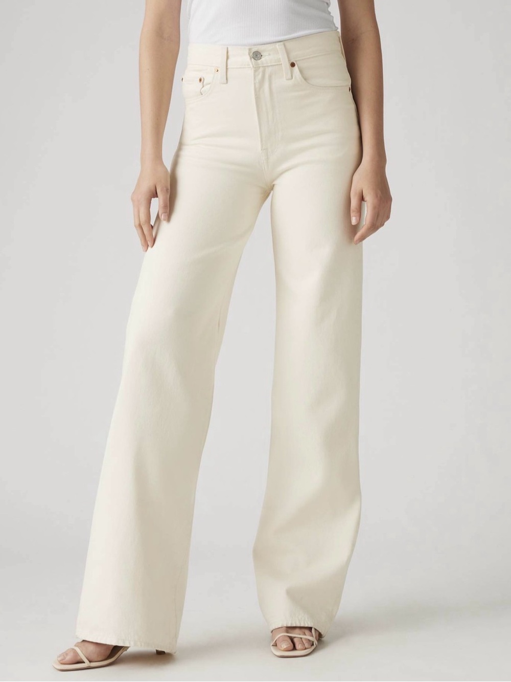 Levi’s Ribcage Wide-Leg Jeans - Picture 2 of 7